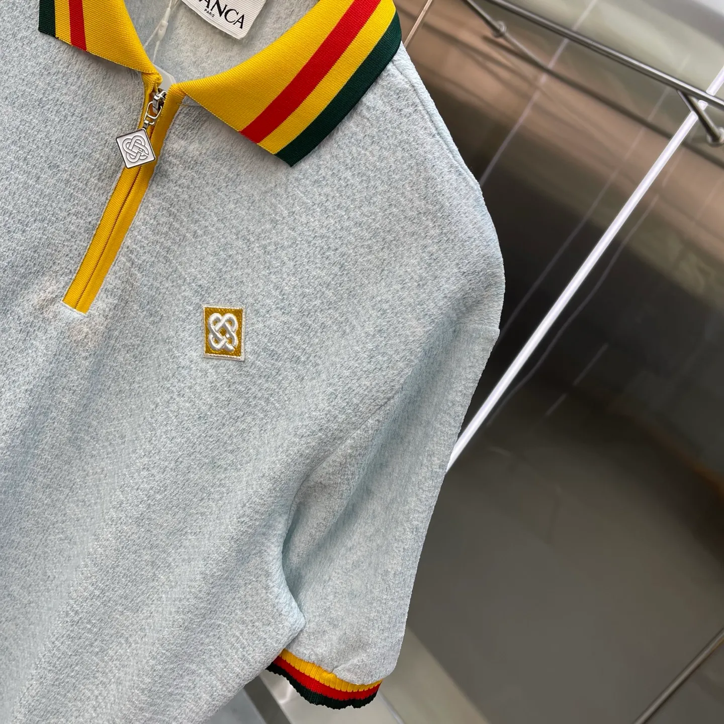 New Arrival Casablanca Casablanca POLOClassic Series is made of high-definition fabrics that will not shrink or fade. Comfortable to the touch, cool and breathable, the texture is super strong and a must-have for fashionable men and women. Exclusively available in In Stock! Color: Apricot Blue Size: M L XL XXL